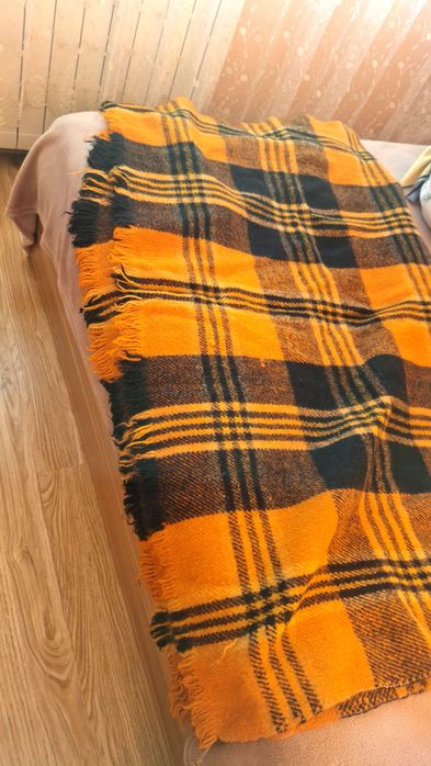 Вълнени родопски одеяла