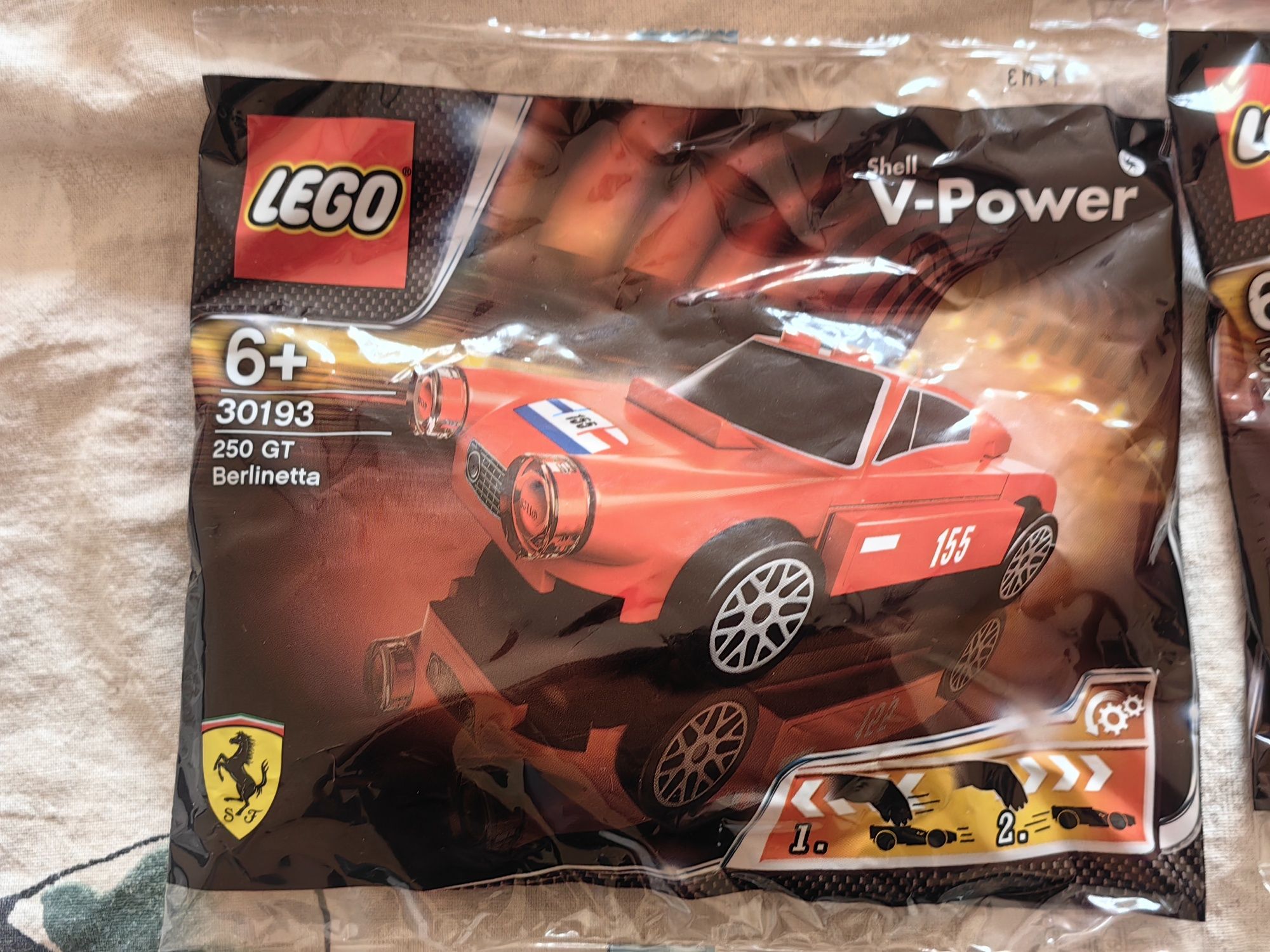 Чисто нова колекция от Lego/Лего Ferrari