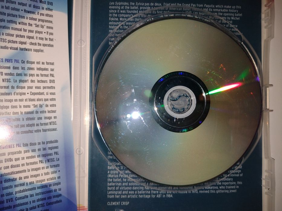 DVD originale de balet. Istoria Dansului și a Teatrului Mondial