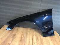 Aripa Fata Stanga BMW E46 An 2002-2005 (416 (Albastru - Negru))