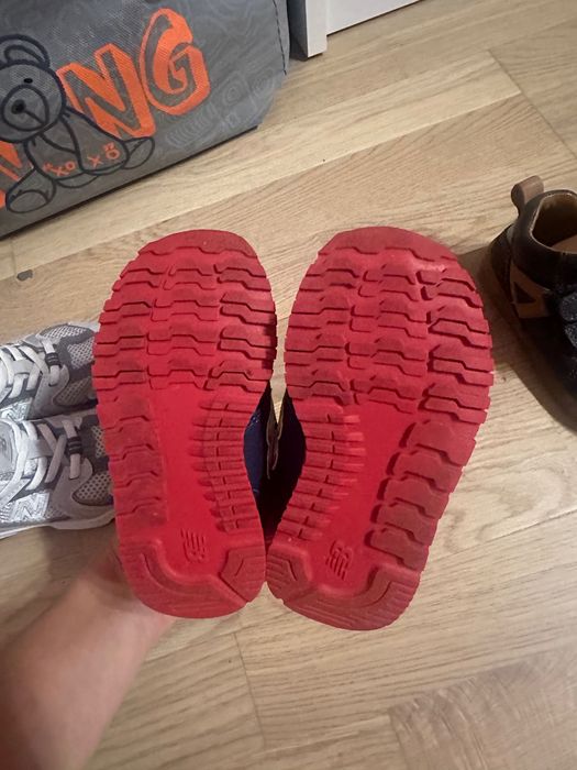 Обувки и дрехи Adidas/New balance