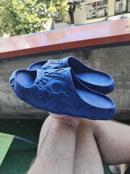 Papuci lv mărimea 40-41