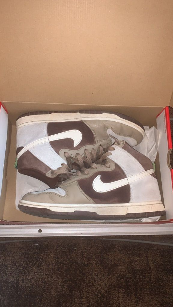 Nike Dunk High Light Chocolate