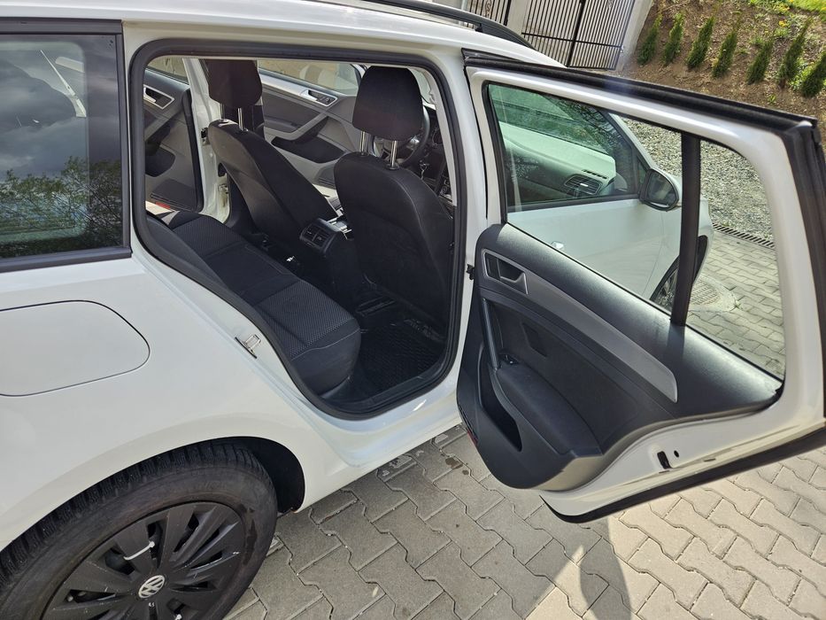 Volkswagen Golf 7 Variant -1.6 TDI Manula