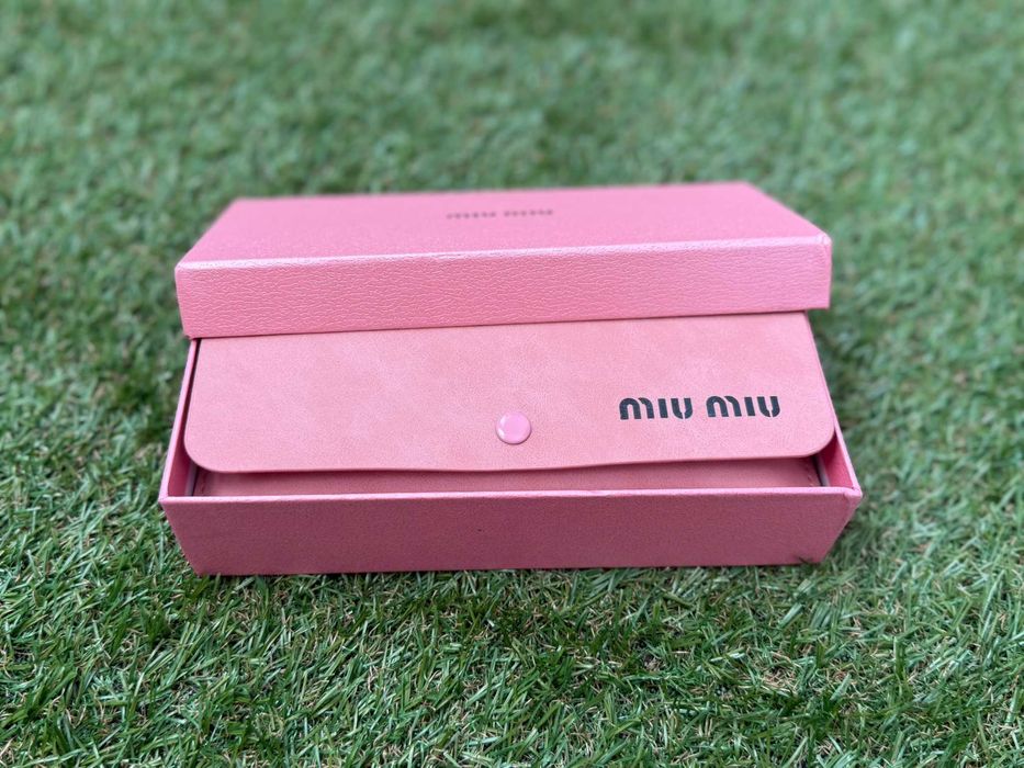 Ochelari de Soare Miu Miu