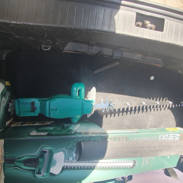 Trimmer gard viu ,cositoare gazon Ferrex