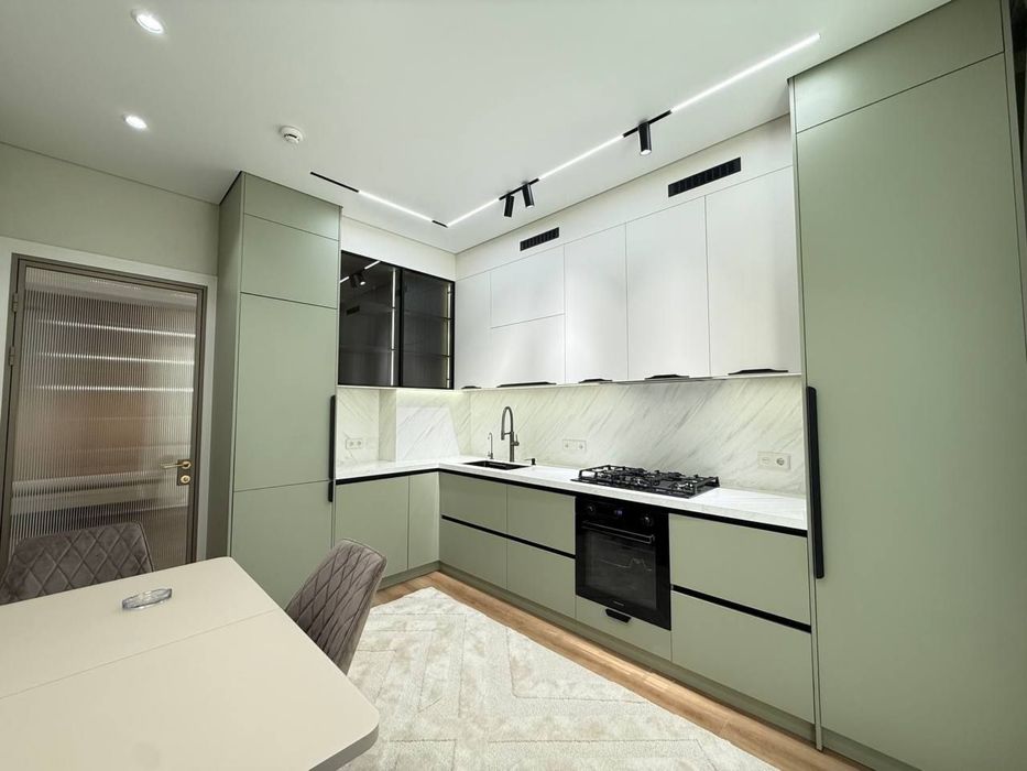 Продаётся 3х ком кв. ЖК «NRG Qorasuv», 94м2. Мирзо-Улугбекский район.