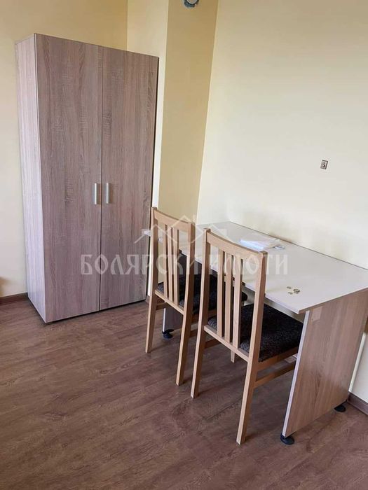 Дава се под наем Двустаен апартамент в Горна Оряховица - 45 кв.м за 203 € - Снимка #3