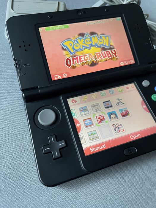 Consola Portabila Nintendo NEW 3DS Black