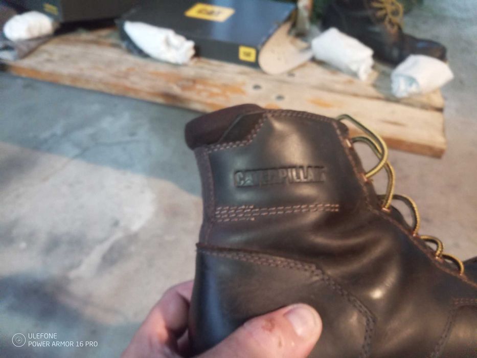 Мъжки обувки CATERPILLAR 45 номер