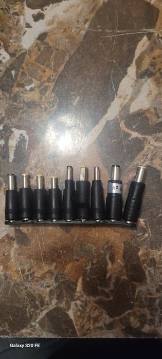 Incarcator universal pentru laptop, 7 trepte 15...24V