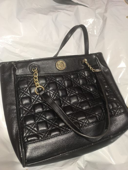 Черна чанта на Anne Klein