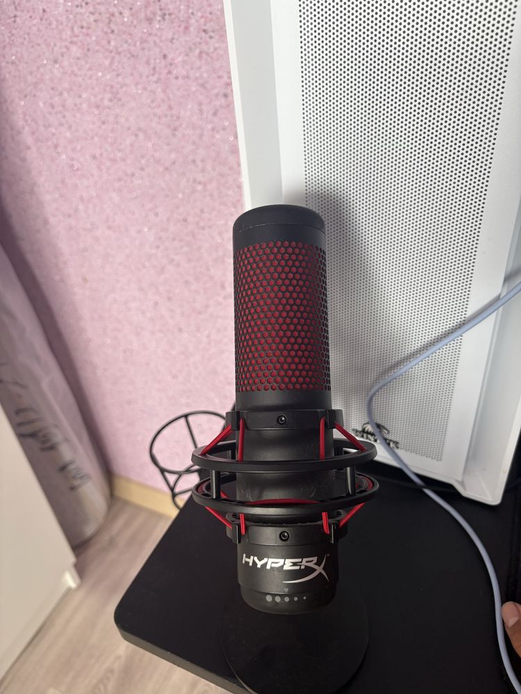 Микрофон HyperxQuadcast