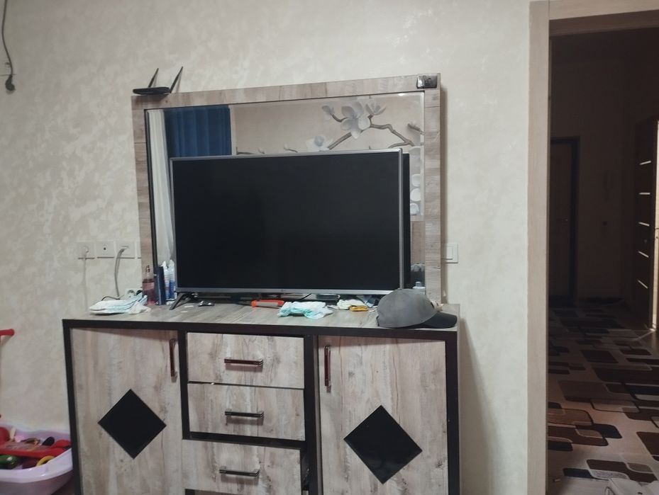 Мебил сотилади. Янги хает тумани