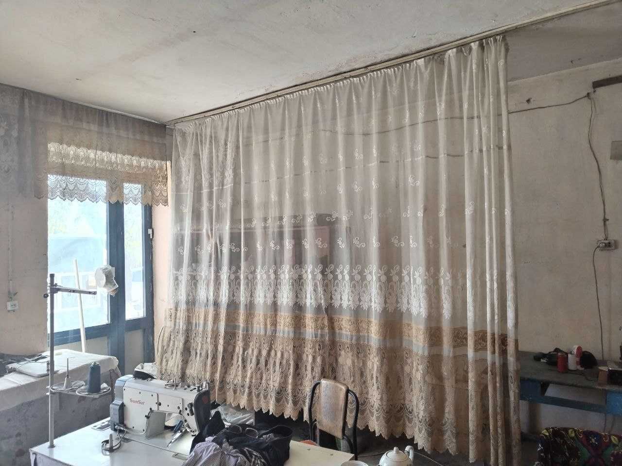Xizmat ko`rsatish binosi bolib-bolib tolash sharti asosida sotilmoqda.