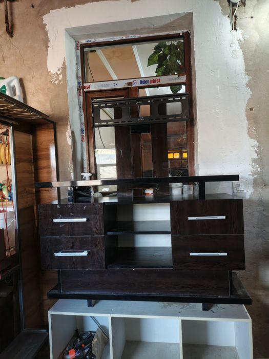 Телевизор подставка