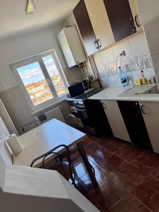 Inchiriez apartament 2 camere