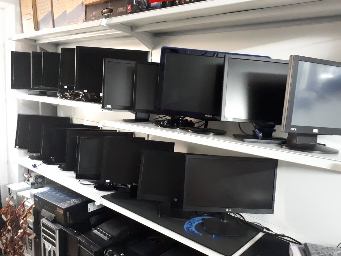 Монитор 19, 20" для видеонаблюдения