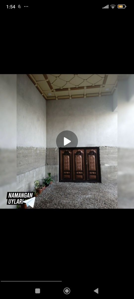 Hovli sotiladi partsez 3 eshikda