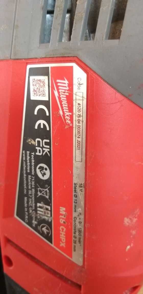 Milaukee  hilti  Bosch