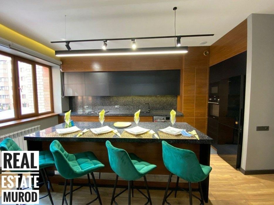 Срочно сдается квартира! 3х комнатная. 100 кв2