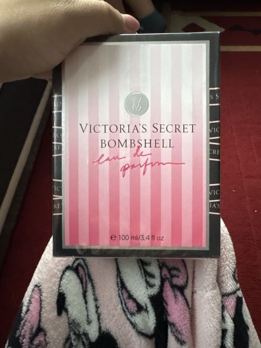 Дамски и мъжки парфюми