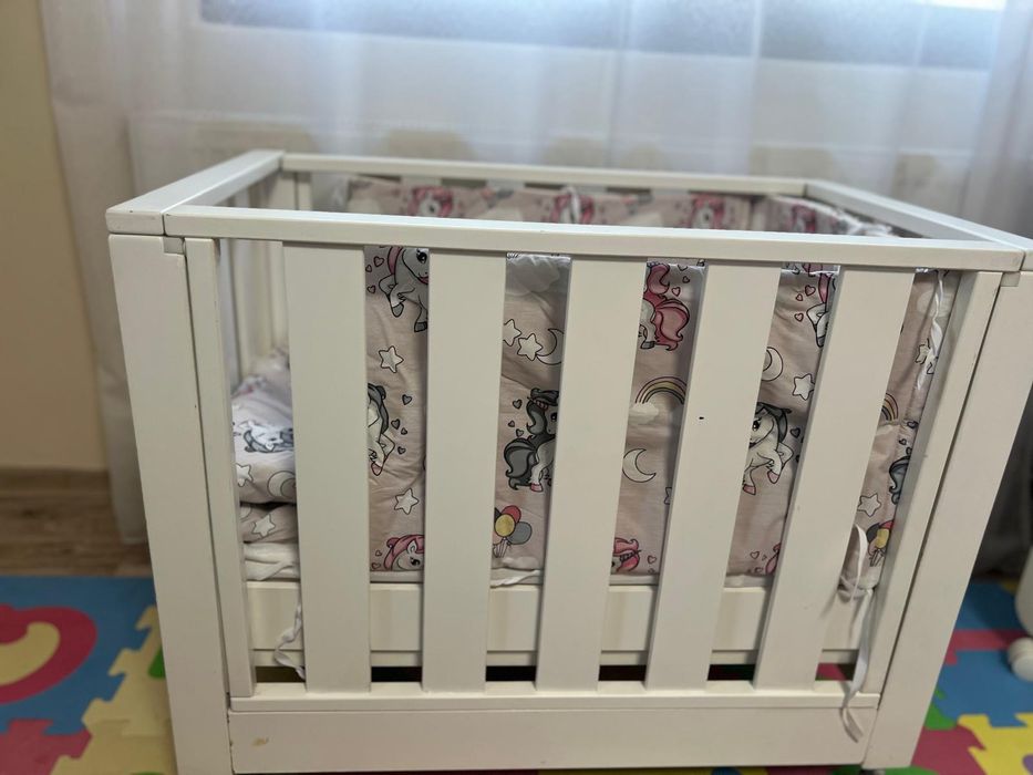 Pătuț,laterale,pernita