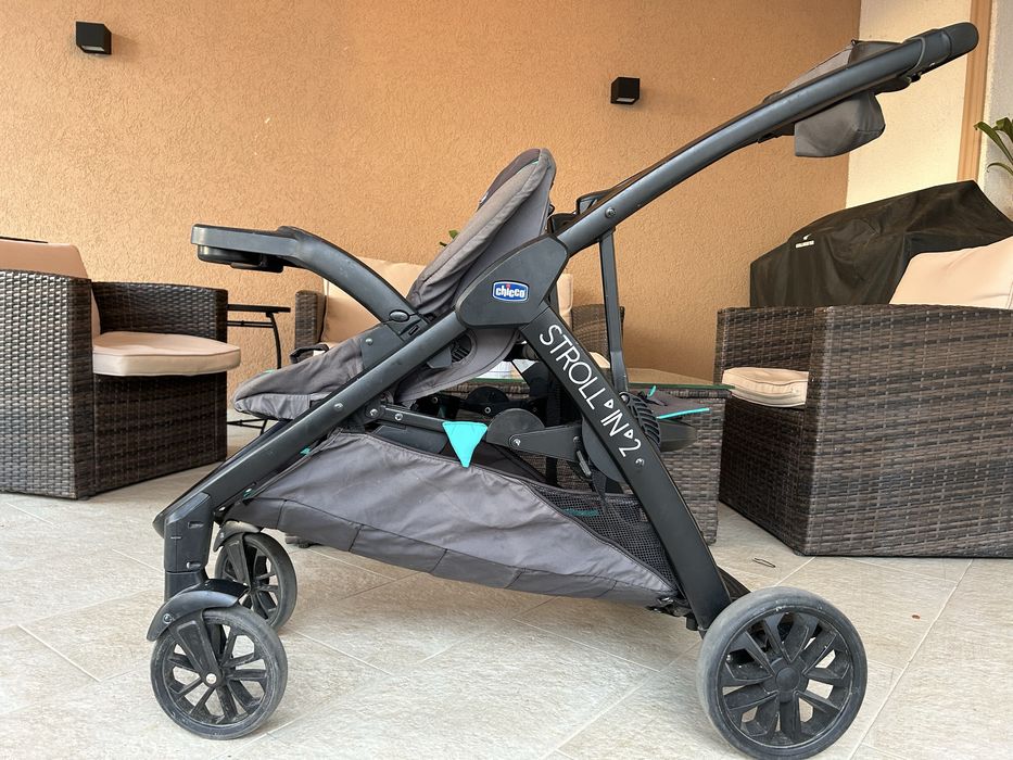 Carucior Chicco Stroll in 2 ,pentru 2 copii de varste diferite