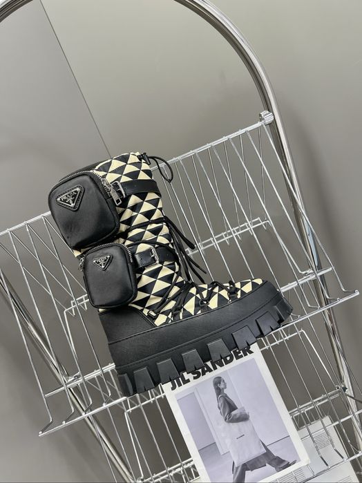 Cizme Prada , calitate premium , pe comanda , noi , 38