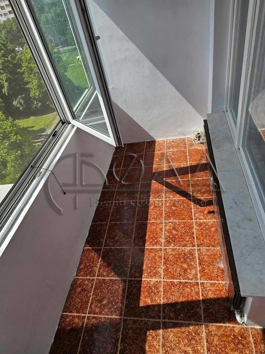 Продава се Двустаен апартамент в София, Надежда 2 - 68 кв.м за 2353 €/кв.м - Снимка #11