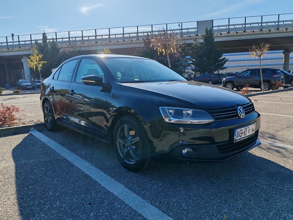 VW Jetta 2012 1.6 TDI DSG2 7+1 trepte