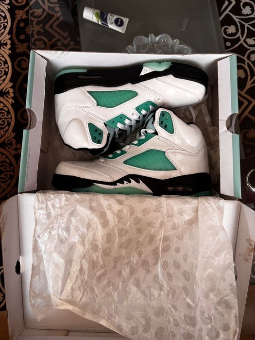 Adidasi Air Jordan 5 Retro, noi, moderni, casual, marimea 41 EU