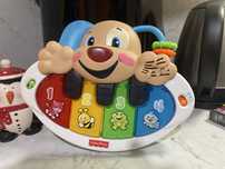 Музикално пиано на Fisher Price