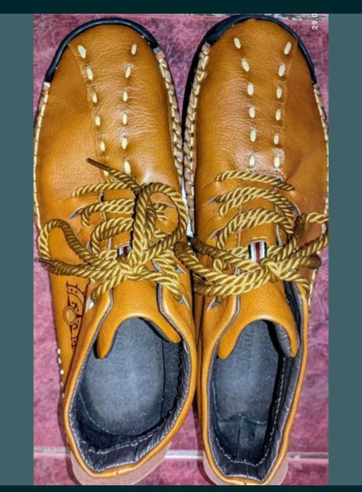 Ghete din piele naturală cusuți manuali