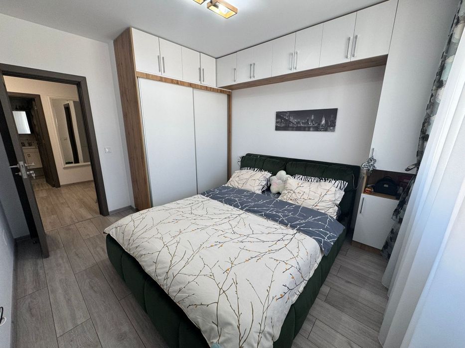 De vanzare/ apartament 3  camere situat la etajul 2/ zona Trivale