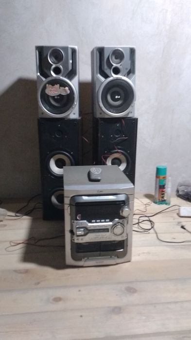 Продам музыкальный центр