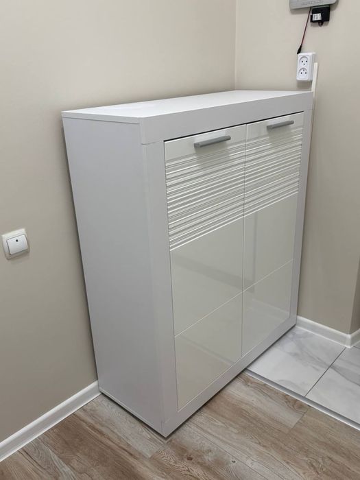 Обувница в прихожую, белая, отличное состояние