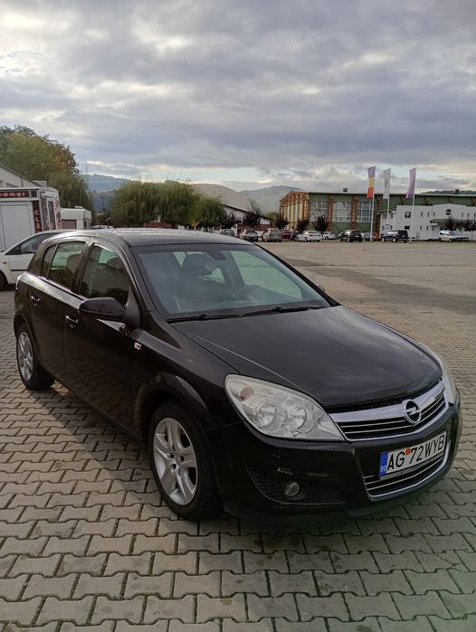 Vând Opel Astra h