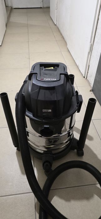 Parkside акумулаторна прахосмукачка - 20V