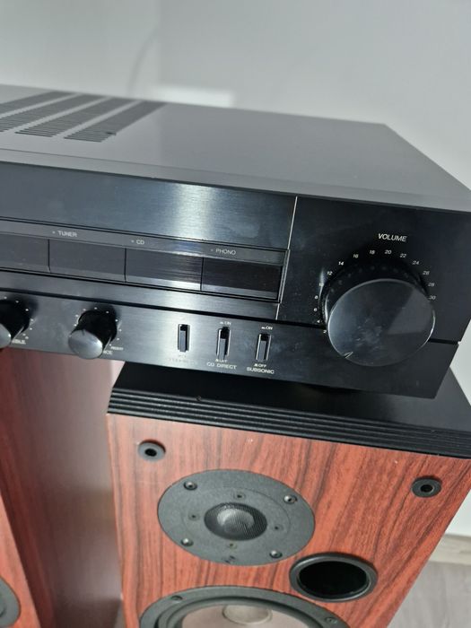 Amplificator denon și boxe quart