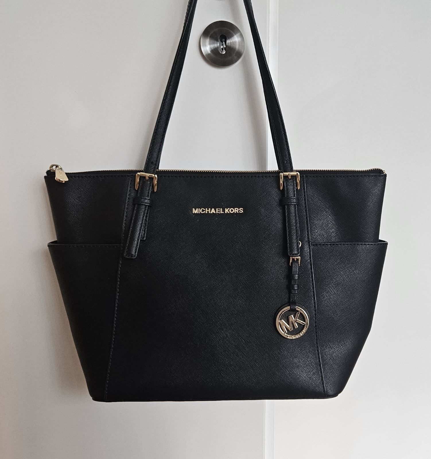 Michael Kors кожена чанта