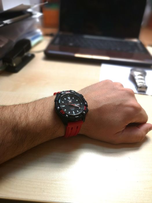 De vanzare ceas Seiko 5 Sport Automatic Limited edition