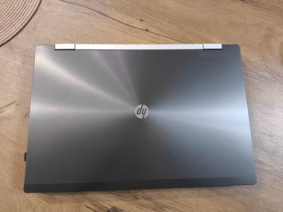 Лаптоп HP EliteBook 8570w с зарядно