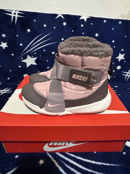 Ghete nike fetite