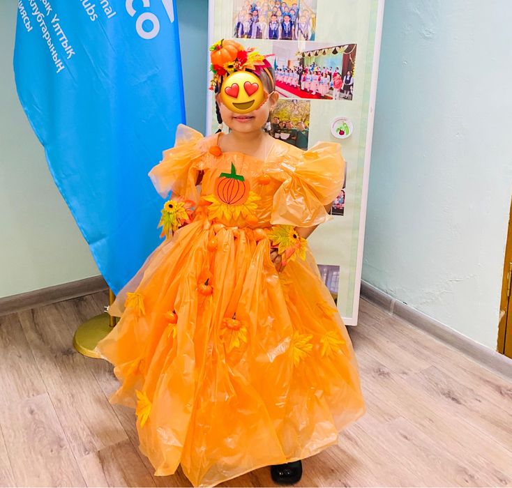 Срочно продаю образ тыква на осенний бал