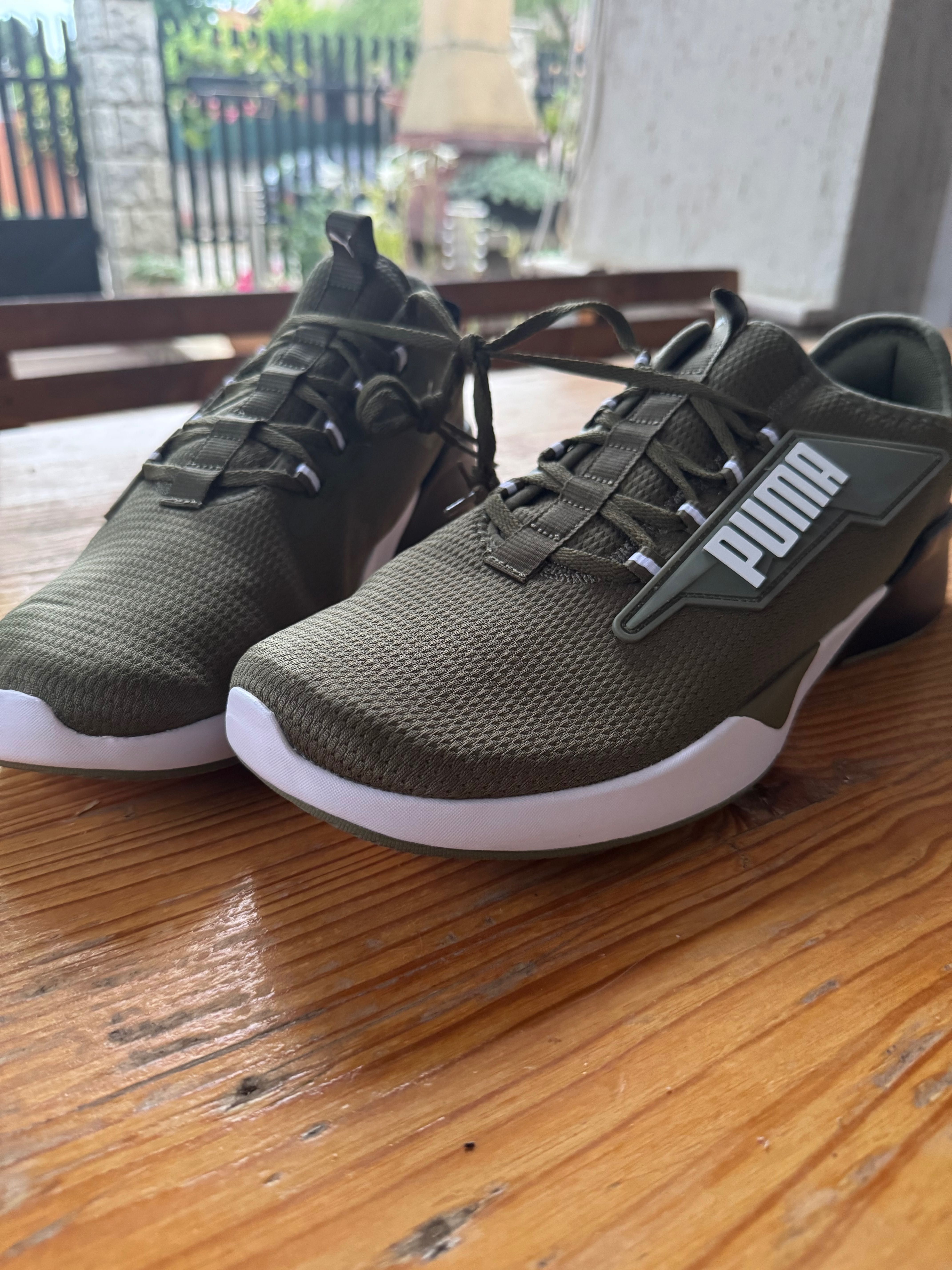 Маратонки PUMA SOFT FOAM+  47 номер
