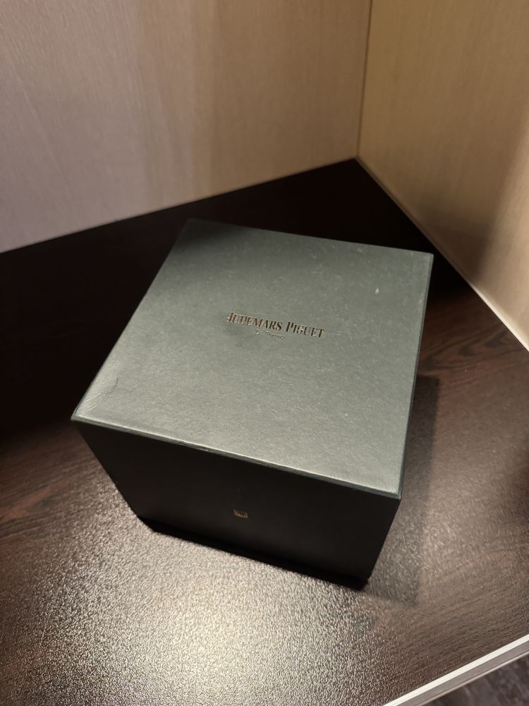 Audemars piguet часовник