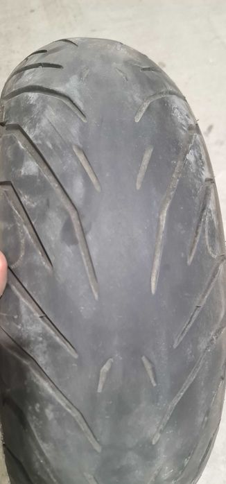 Мото гуми свалени от Хонда Хорнет + задна джанта със зъбак и диск