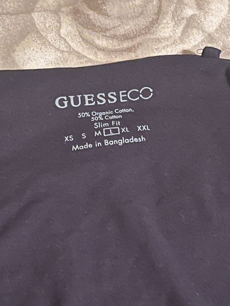 Оригинална тениска Guess