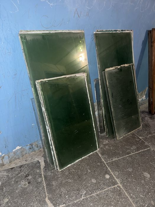 Оконные стекла целые